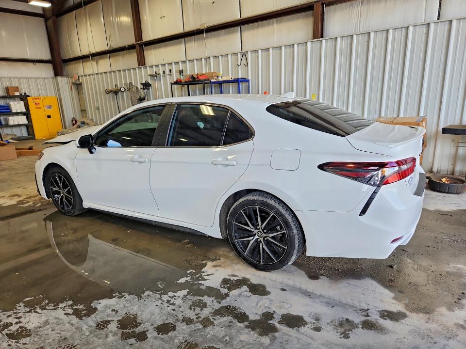 2022 Toyota Camry მანქანა იყიდება აუქციონზე, vin: 4T1S11AK0NU681798, აუქციონის ნომერი: 58027546