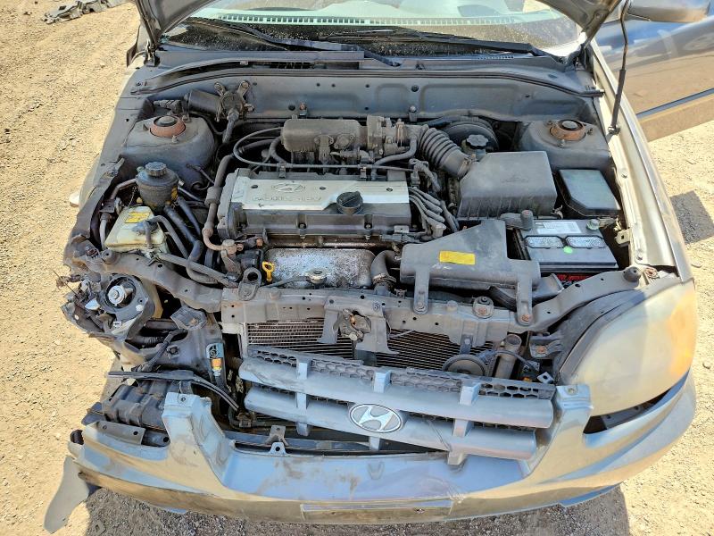 55887966 :رقم المزاد ، KMHCG45C04U572411 vin ، 2004 Hyundai Accent مزاد بيع