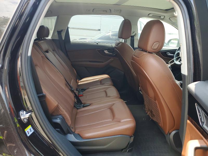 56159676 :رقم المزاد ، WA1VAAF78JD030011 vin ، 2018 Audi Q7 مزاد بيع