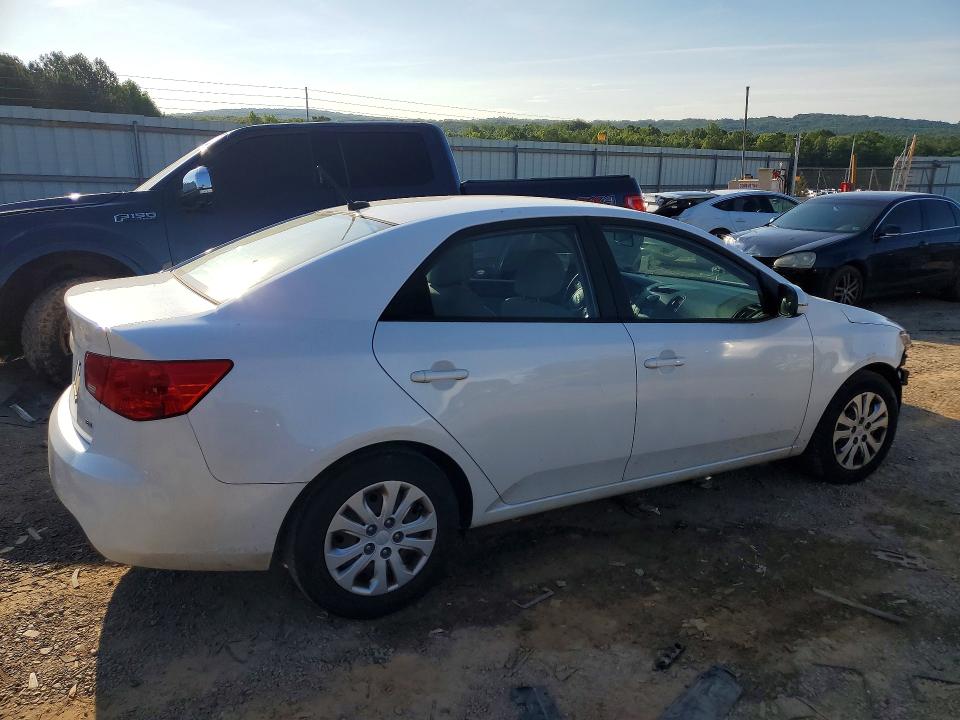 2012 Kia Forte მანქანა იყიდება აუქციონზე, vin: KNAFU4A2XC5502427, აუქციონის ნომერი: 55582886