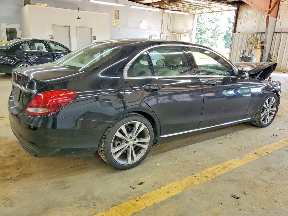 56296596 :رقم المزاد ، 55SWF4JB2FU055025 vin ، 2015 Mercedes-benz C مزاد بيع