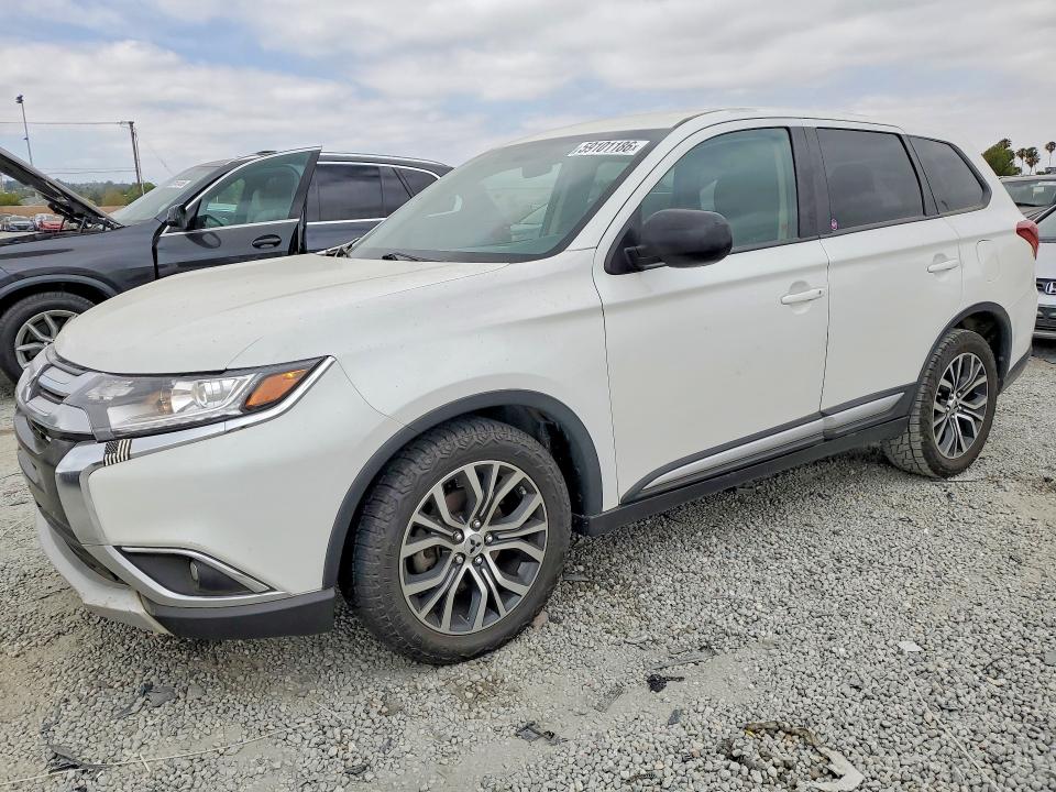Продажа на аукционе авто 2017 Mitsubishi Outlander, vin: JA4AD2A30HZ042862, номер лота: 59101186