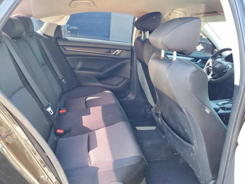 Aukcja sprzedaży 2018 Honda Accord, vin: 1HGCV1F1XJA102617, numer aukcji: 56037706
