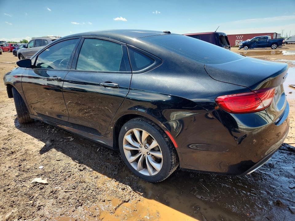 58651196 :رقم المزاد ، 1C3CCCDG4GN105509 vin ، 2016 Chrysler 200 مزاد بيع