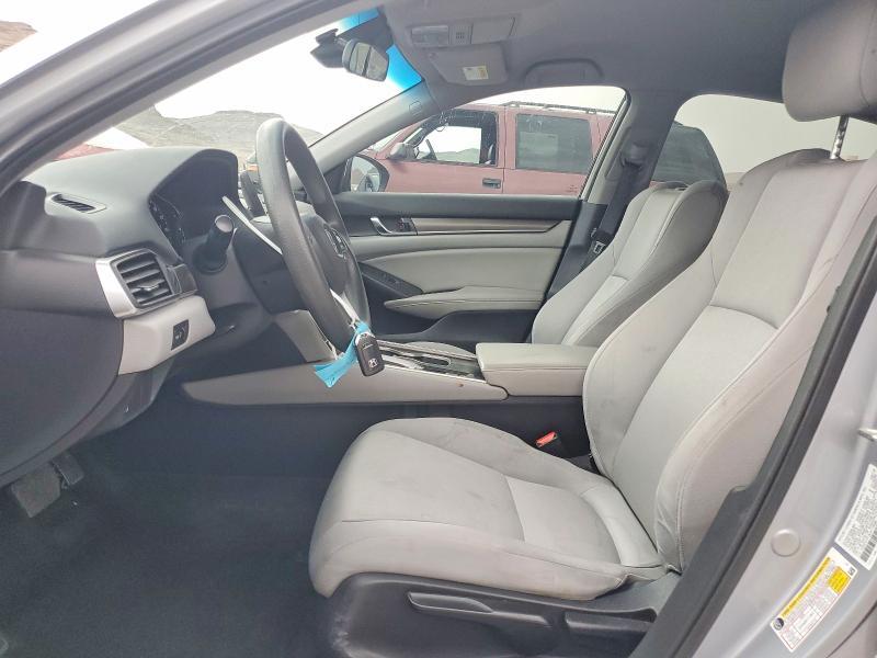 Продаж на аукціоні авто 2018 Honda Accord, vin: 1HGCV1F19JA118968, номер лоту: 58616426