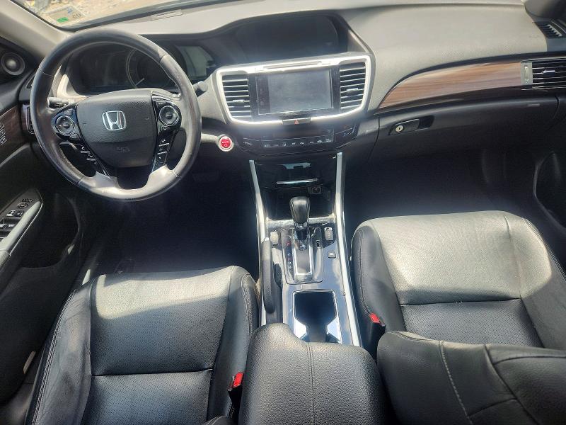 Продаж на аукціоні авто 2017 Honda Accord, vin: JHMCR6F53HC021958, номер лоту: 56526156
