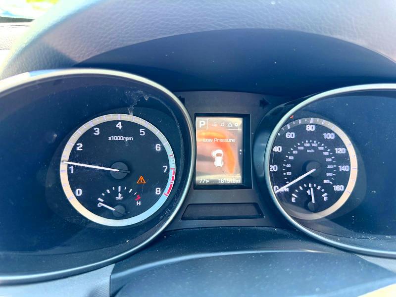 2017 Hyundai Santa Fe მანქანა იყიდება აუქციონზე, vin: KM8SMDHF9HU173898, აუქციონის ნომერი: 56411226