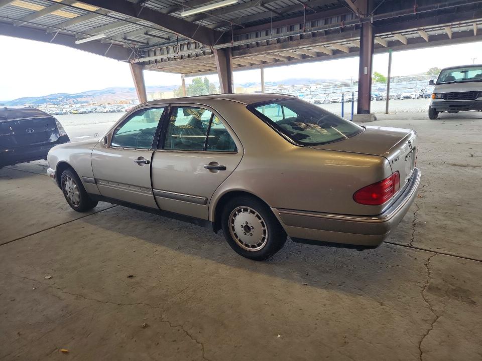 Aukcja sprzedaży 1999 Mercedes-benz E, vin: WDBJF65H3XA925766, numer aukcji: 57258946