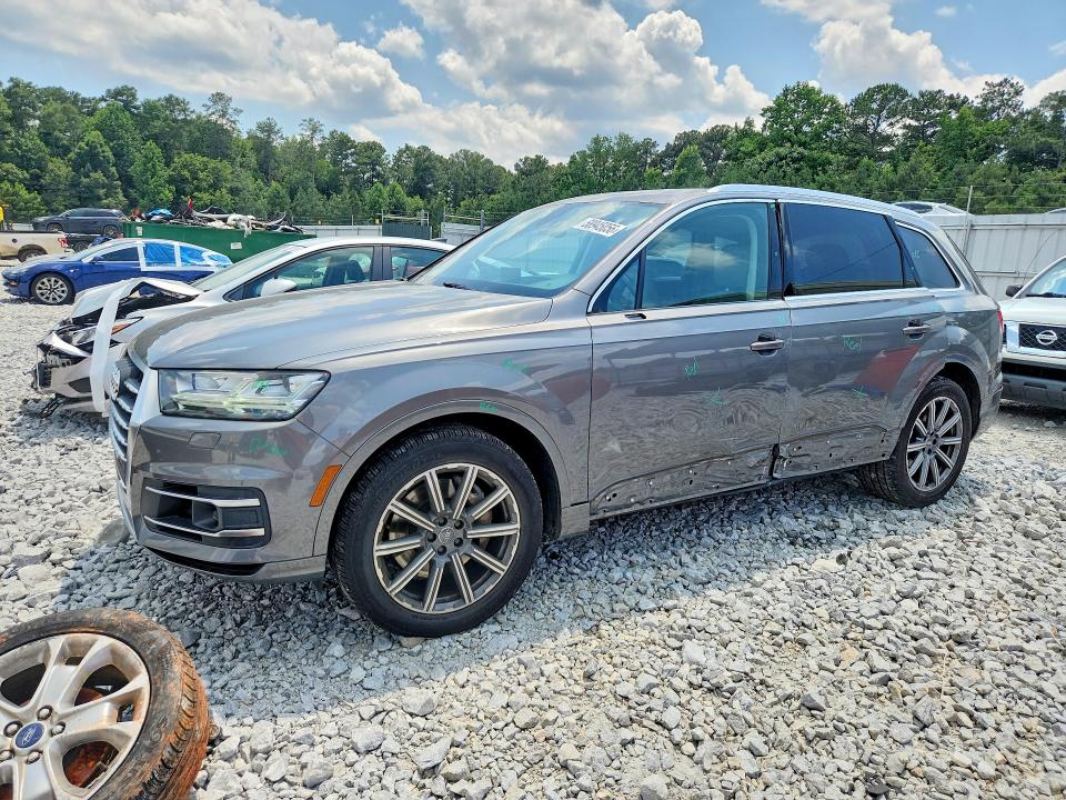 2017 Audi Q7 მანქანა იყიდება აუქციონზე, vin: WA1VAAF77HD044041, აუქციონის ნომერი: 58945056