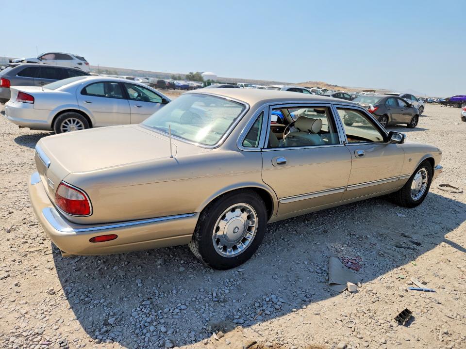 Продажа на аукционе авто 2000 Jaguar Vandenplas, vin: SAJDA24C6YLF03755, номер лота: 58515216