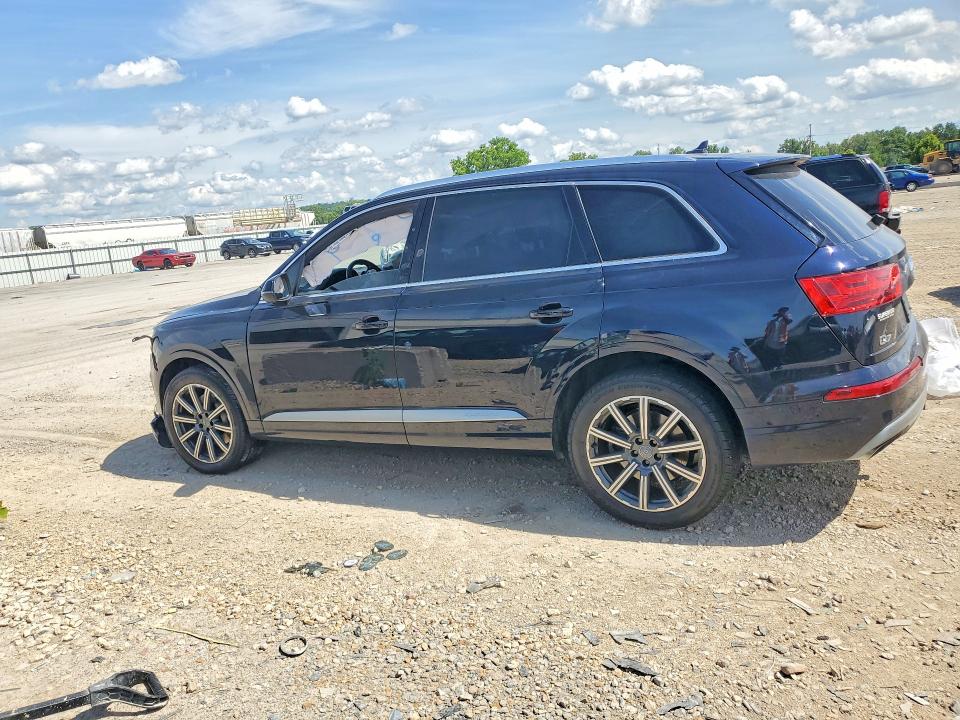 57544066 :رقم المزاد ، WA1LAAF7XJD005621 vin ، 2018 Audi Q7 مزاد بيع