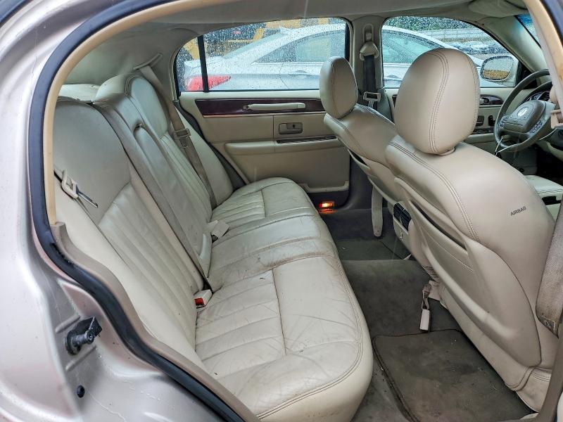 2003 Lincoln Town Car მანქანა იყიდება აუქციონზე, vin: 1LNHM81W73Y613596, აუქციონის ნომერი: 57910686