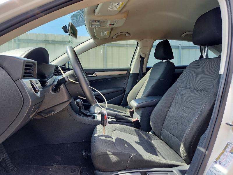 Продажа на аукционе авто 2021 Volkswagen Passat, vin: 1VWAA7A34MC010048, номер лота: 58033886