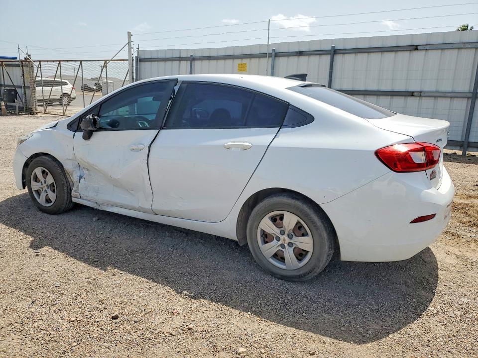 Aukcja sprzedaży 2018 Chevrolet Cruze, vin: 1G1BC5SM1J7212808, numer aukcji: 58149266