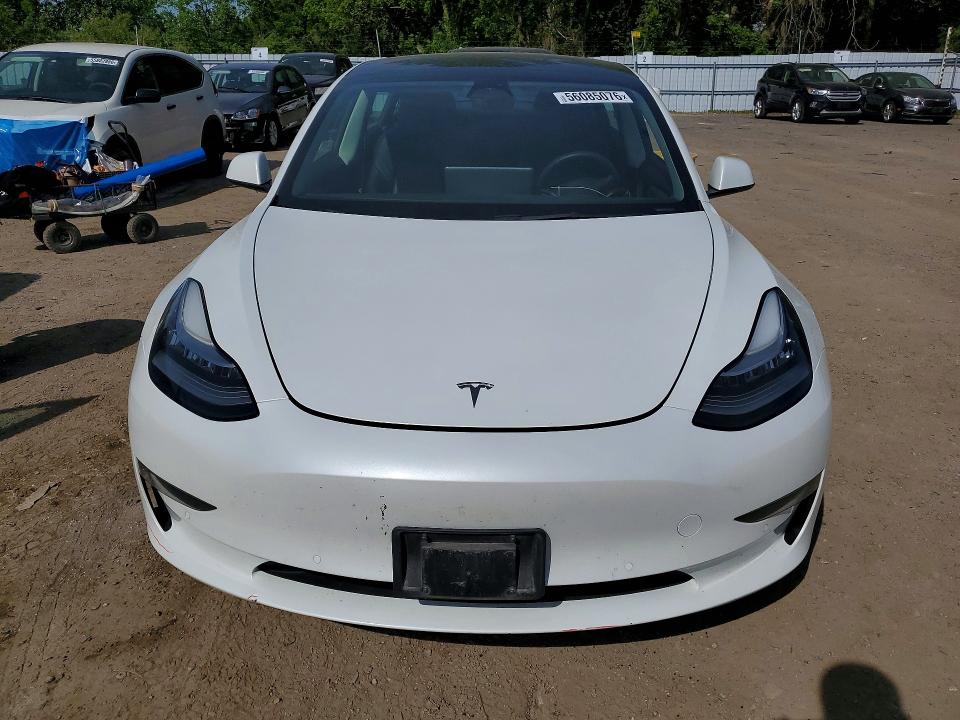 56085076 :رقم المزاد ، 5YJ3E1EB9NF260971 vin ، 2022 Tesla Model 3 مزاد بيع