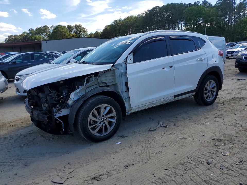 2017 Hyundai Tucson მანქანა იყიდება აუქციონზე, vin: KM8J3CA20HU285411, აუქციონის ნომერი: 58178946