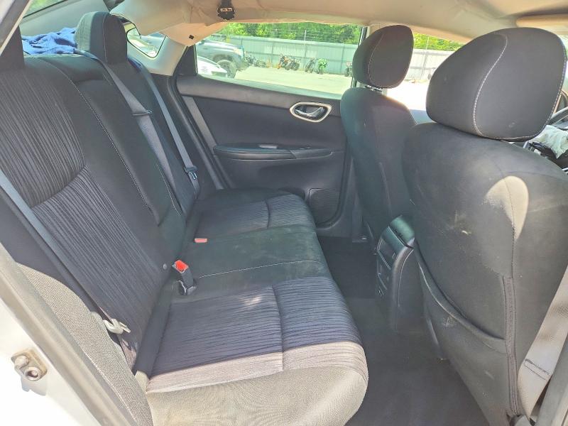 76296425 :رقم المزاد ، 3N1AB7AP0KY437334 vin ، 2019 Nissan Sentra مزاد بيع