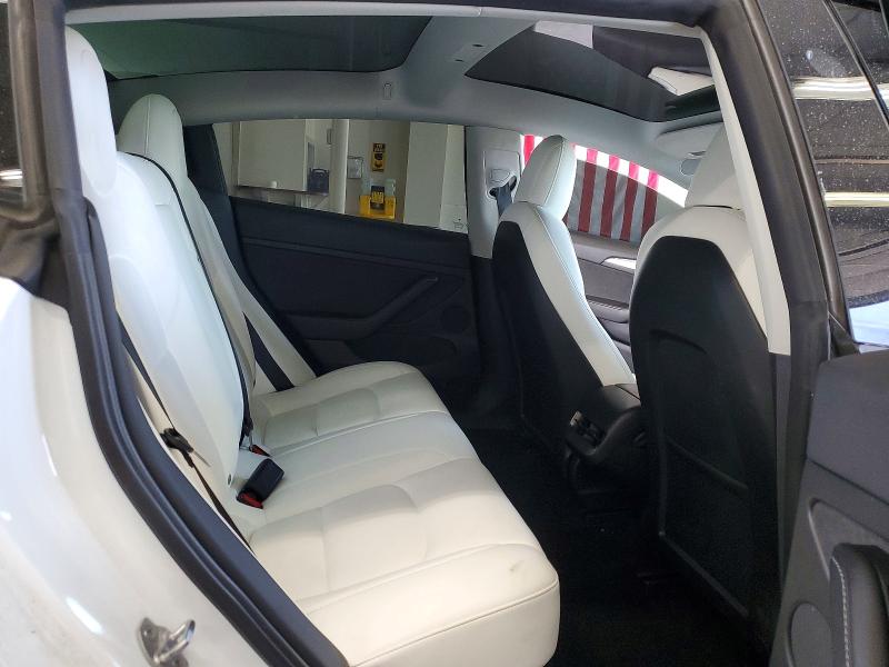 57480976 :رقم المزاد ، 5YJ3E1EB1NF268319 vin ، 2022 Tesla Model 3 مزاد بيع