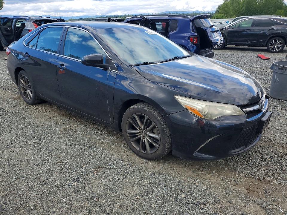 56174996 :رقم المزاد ، 4T1BF1FK2HU286066 vin ، 2017 Toyota Camry مزاد بيع