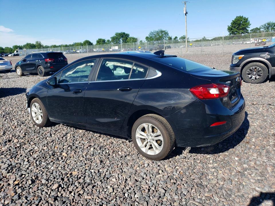 Продажа на аукционе авто 2019 Chevrolet Cruze, vin: 1G1BE5SMXK7102335, номер лота: 56965636