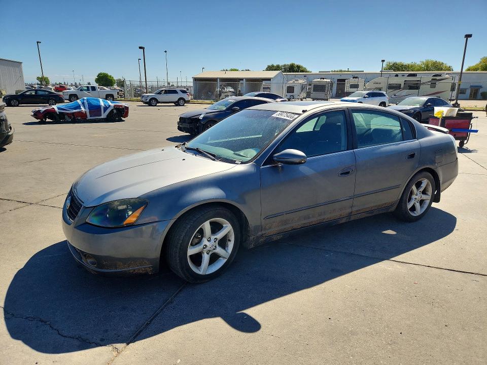 2005 Nissan Altima მანქანა იყიდება აუქციონზე, vin: 1N4BL11D25C255932, აუქციონის ნომერი: 58475406