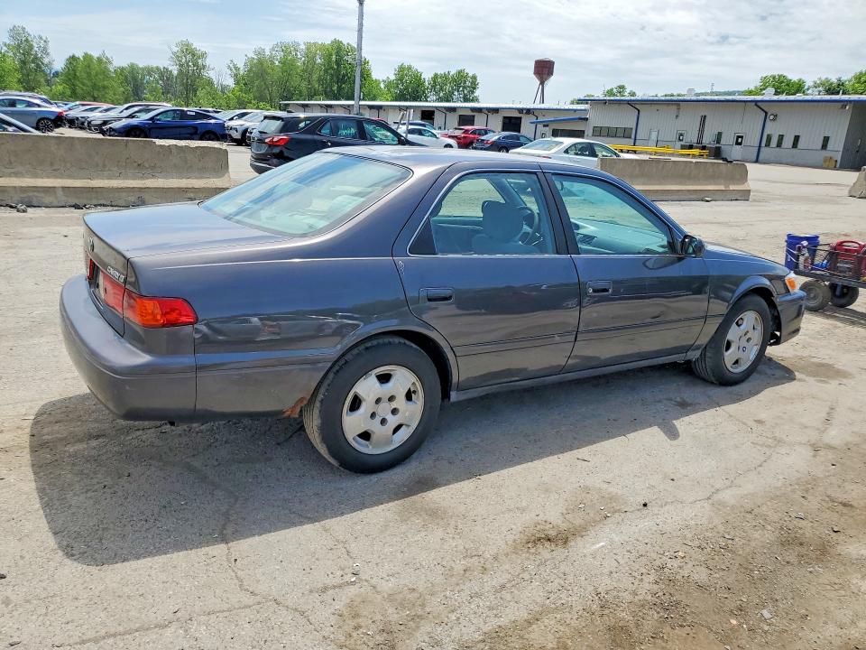 2000 Toyota Camry მანქანა იყიდება აუქციონზე, vin: JT2BG22K7Y0442762, აუქციონის ნომერი: 55764406