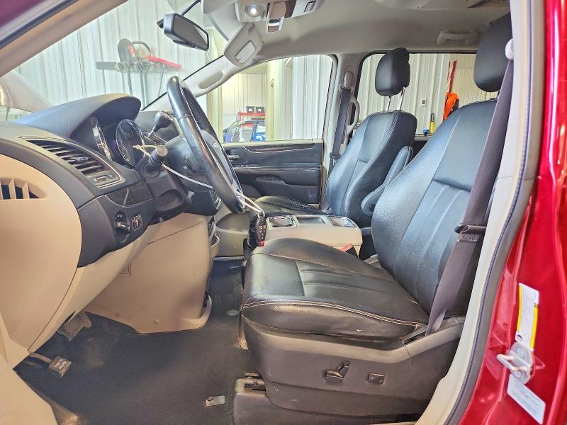57736856 :رقم المزاد ، 2C4RC1BG5FR662881 vin ، 2015 Chrysler Town & Country مزاد بيع