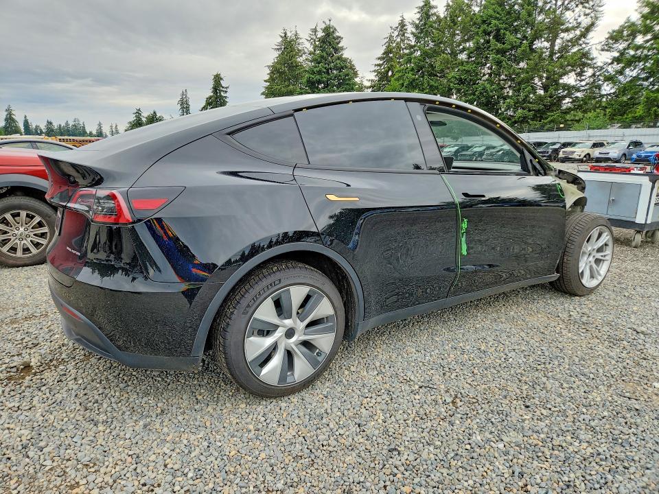Auction sale of the 2022 Tesla Model  Y, vin: 7SAYGDEE7NF393839, lot number: 56511956