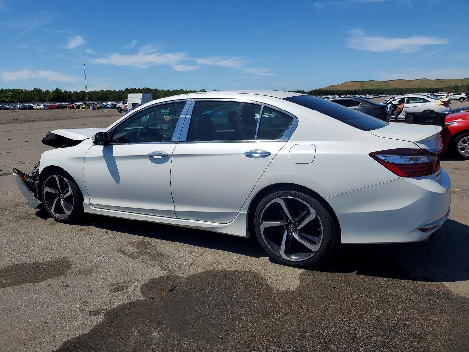 Aukcja sprzedaży 2017 Honda Accord, vin: 1HGCR2F57HA220843, numer aukcji: 56090866