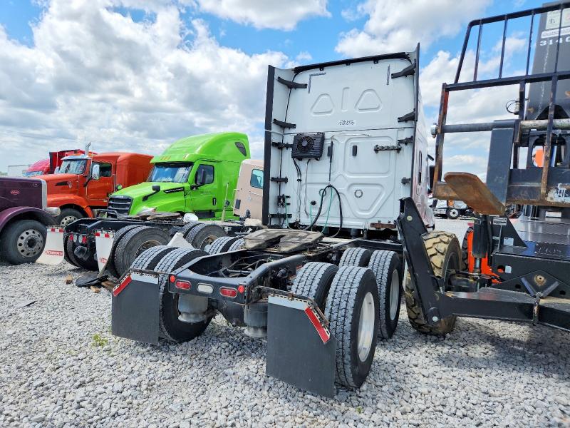 Продажа на аукционе авто 2021 Freightliner Cascadia 126, vin: 3AKJHHDR2MSMD6642, номер лота: 57818176