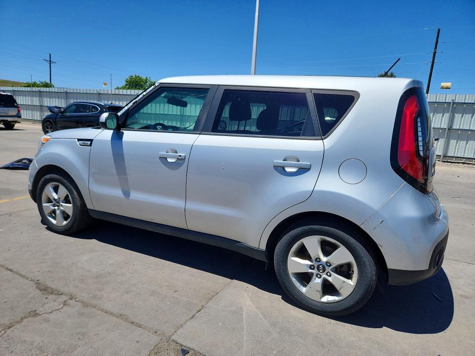 2018 Kia Soul მანქანა იყიდება აუქციონზე, vin: KNDJN2A26J7561572, აუქციონის ნომერი: 57213216