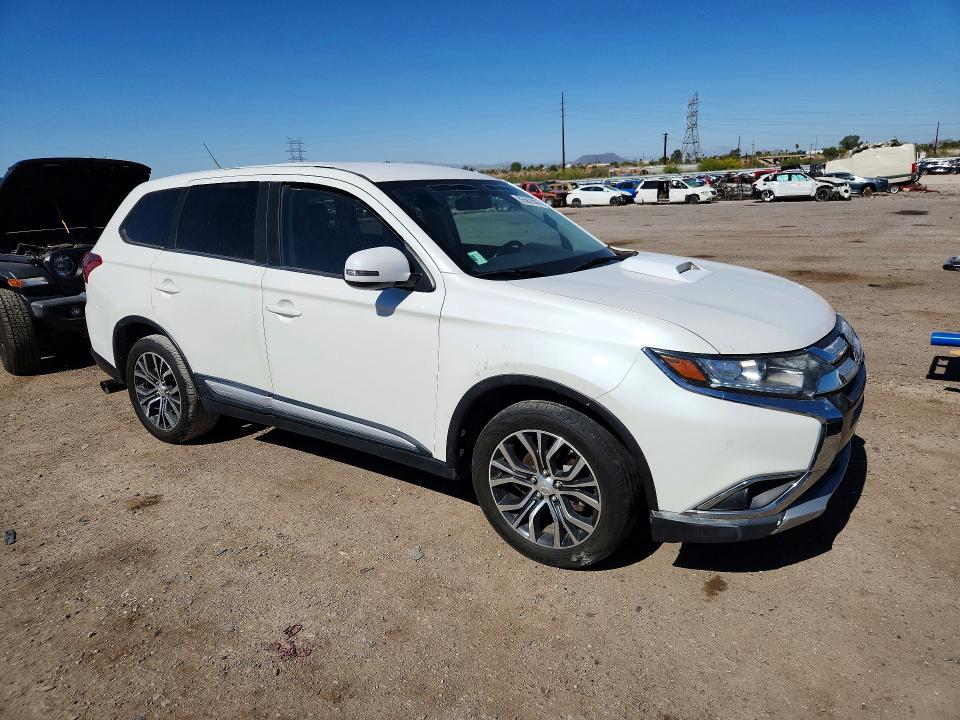 2016 Mitsubishi Outlander მანქანა იყიდება აუქციონზე, vin: JA4AD3A30GZ013205, აუქციონის ნომერი: 55562926