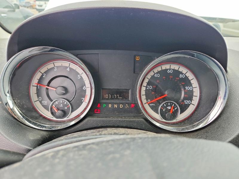 55814326 :رقم المزاد ، 2C4JRGAG4DR811925 vin ، 2013 Ram Tradesman مزاد بيع