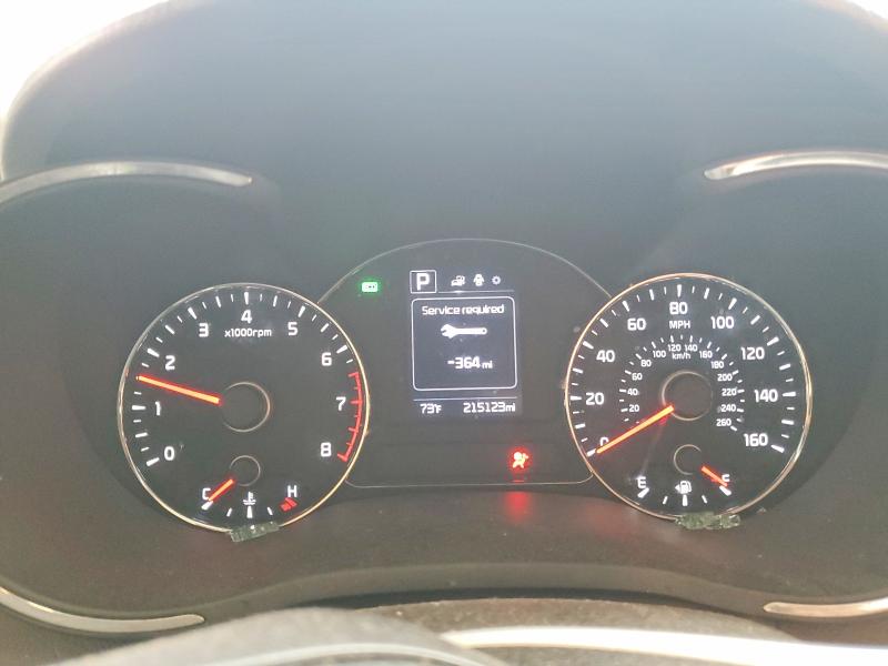 2017 Kia Forte მანქანა იყიდება აუქციონზე, vin: 3KPFL4A76HE135667, აუქციონის ნომერი: 58995756