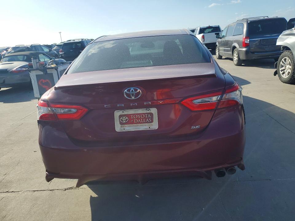 Продаж на аукціоні авто 2018 Toyota Camry, vin: 4T1B11HK1JU510879, номер лоту: 59033456