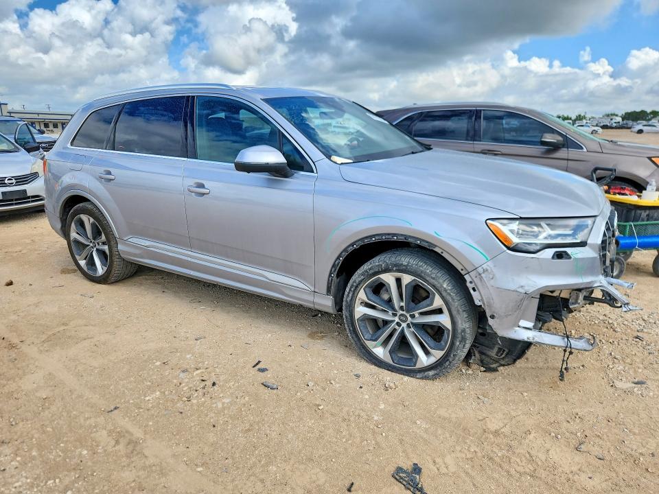 Продажа на аукционе авто 2021 Audi Q7, vin: WA1LXAF76MD030826, номер лота: 55971046