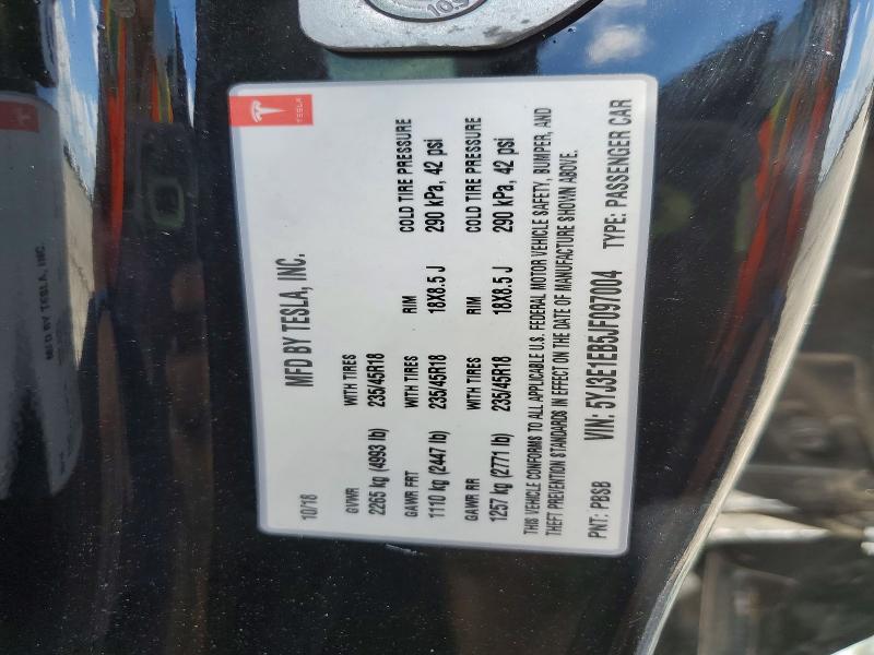58030086 :رقم المزاد ، 5YJ3E1EB5JF097004 vin ، 2018 Tesla Model 3 مزاد بيع