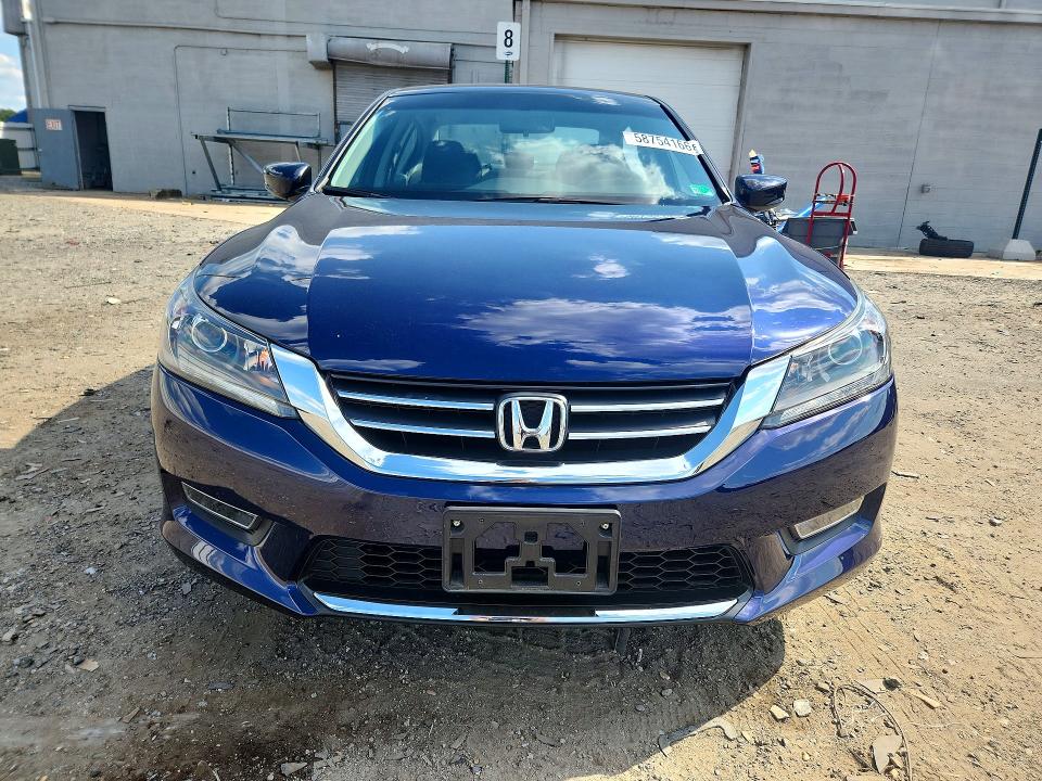 2013 Honda Accord მანქანა იყიდება აუქციონზე, vin: 1HGCR2F51DA036329, აუქციონის ნომერი: 58754166