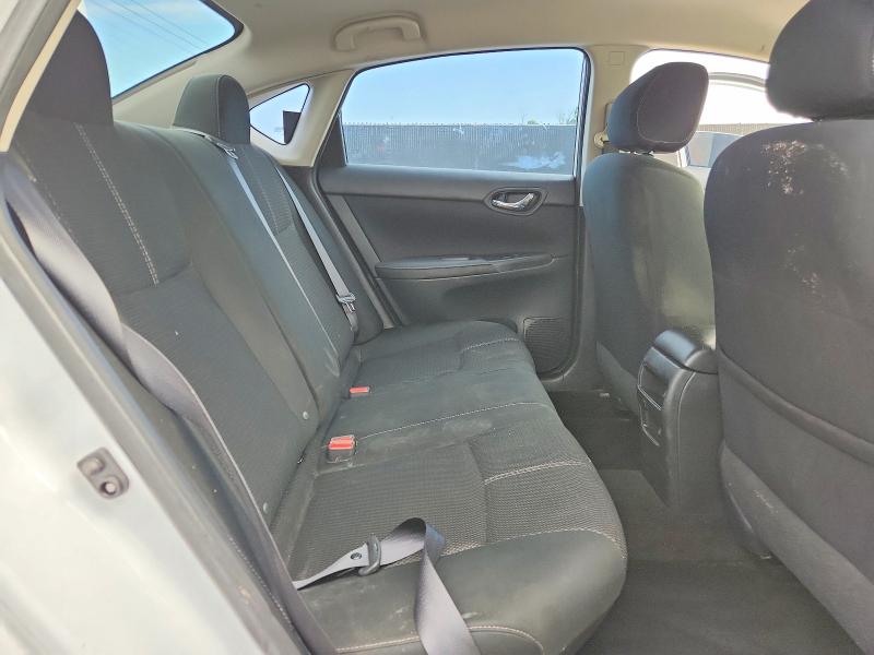 2018 Nissan Sentra მანქანა იყიდება აუქციონზე, vin: 3N1AB7AP3JY348789, აუქციონის ნომერი: 56715746