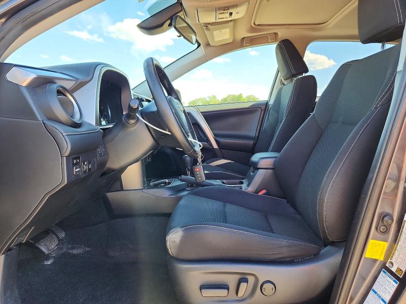 Продаж на аукціоні авто 2018 Toyota Rav4, vin: JTMRFREV1JJ192099, номер лоту: 57529266