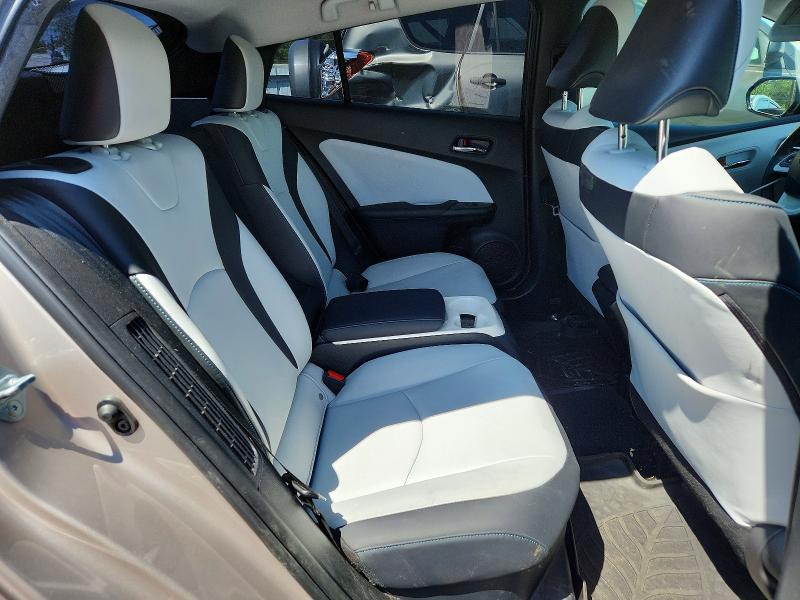 56388956 :رقم المزاد ، JTDKARFP1H3018032 vin ، 2017 Toyota Prius Prime مزاد بيع