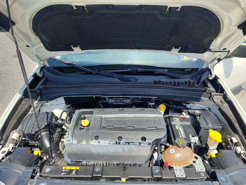 2015 Jeep Renegade მანქანა იყიდება აუქციონზე, vin: ZACCJBAH5FPC45356, აუქციონის ნომერი: 56413576