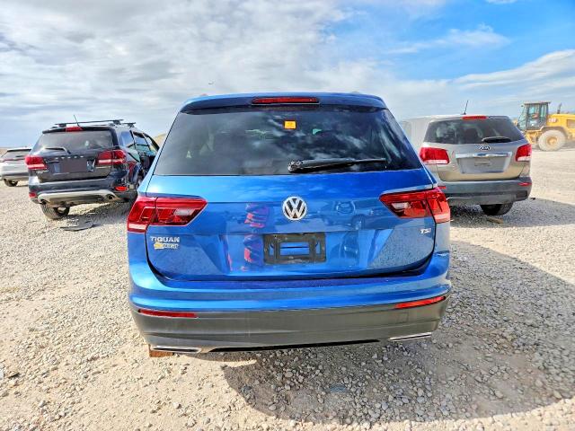 Продажа на аукционе авто 2018 Volkswagen Tiguan, vin: 3VV1B7AX6JM145501, номер лота: 56316656