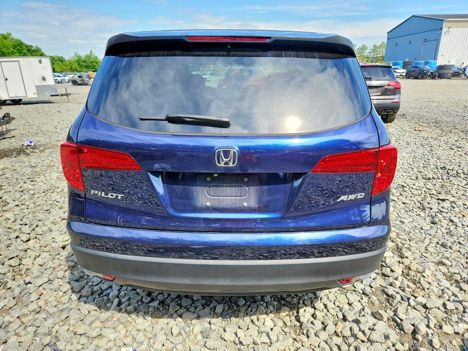 Продаж на аукціоні авто 2018 Honda Pilot, vin: 5FNYF6H19JB068611, номер лоту: 58322446