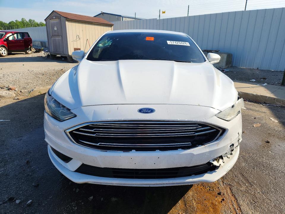 57429426 :رقم المزاد ، 3FA6P0H73HR370240 vin ، 2017 Ford Fusion مزاد بيع