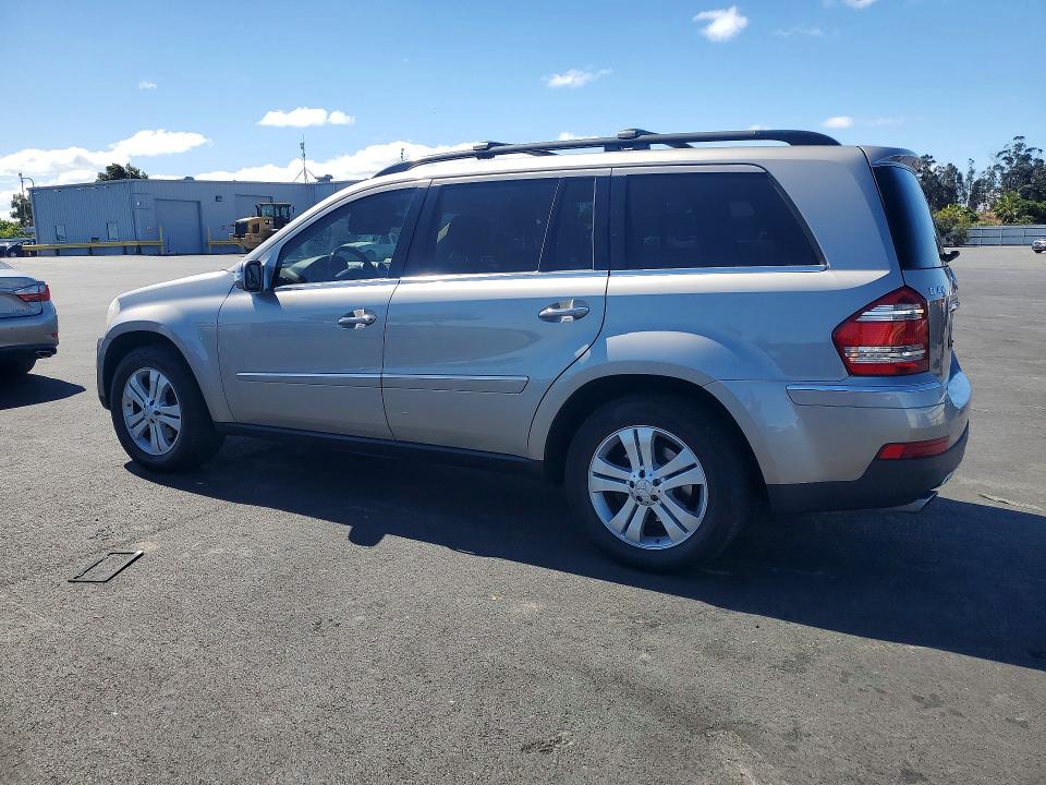 2007 Mercedes-benz Gl მანქანა იყიდება აუქციონზე, vin: 4JGBF71E37A131336, აუქციონის ნომერი: 56618486
