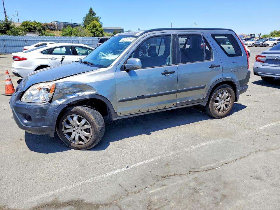 Продажа на аукционе авто 2005 Honda Cr-v, vin: JHLRD78895C060625, номер лота: 56192146
