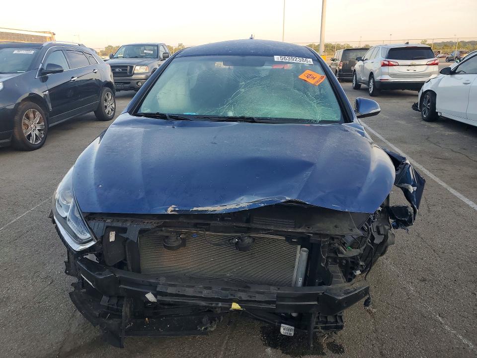 2018 Hyundai Sonata მანქანა იყიდება აუქციონზე, vin: 5NPE34AFXJH726413, აუქციონის ნომერი: 56392386