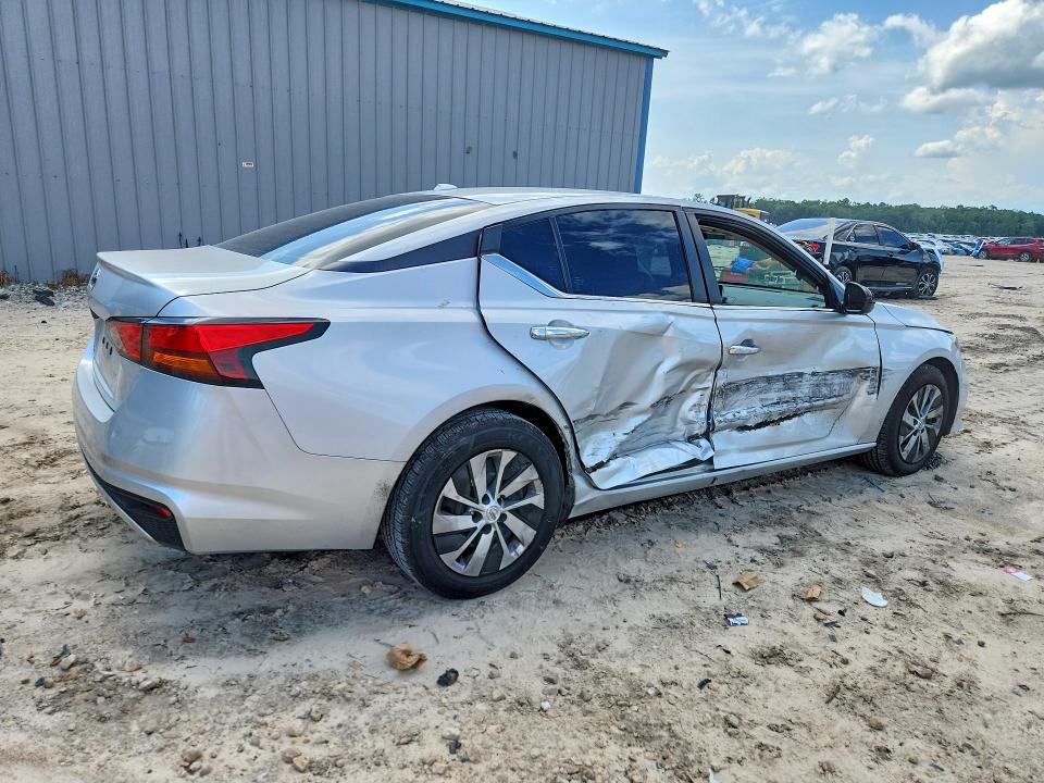 58607746 :رقم المزاد ، 1N4BL4BV6LC151479 vin ، 2020 Nissan Altima مزاد بيع