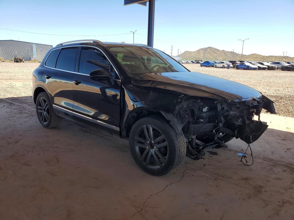Продаж на аукціоні авто 2016 Volkswagen Touareg, vin: WVGEF9BP4GD009916, номер лоту: 56325086